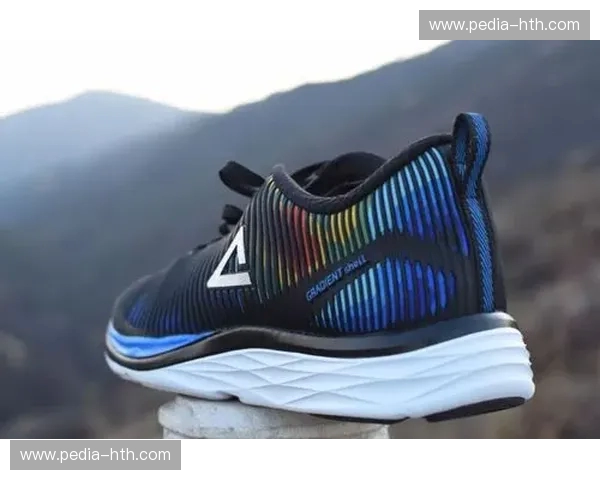 拳台上的史诗：播求与尼基的恩怨情仇，一场点燃热血的对决